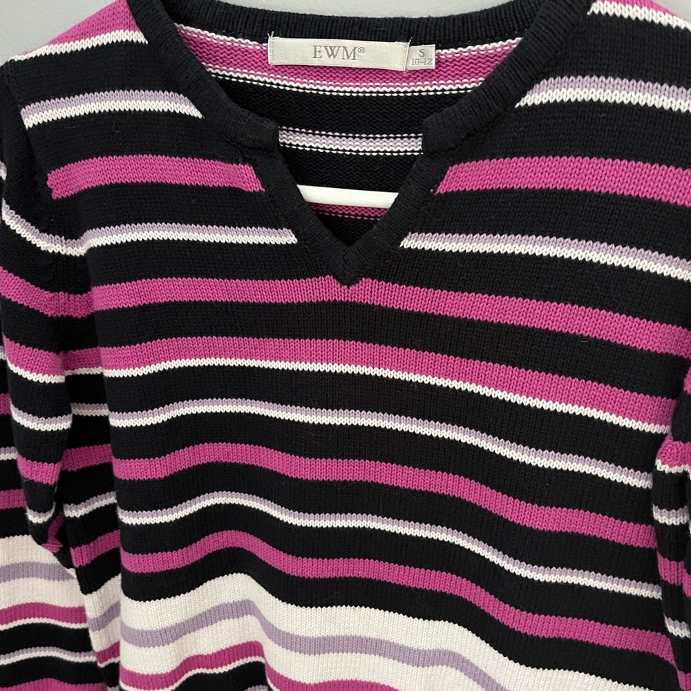 EWM Black and‎ Pink V-Neck Striped Sweater